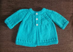 top-down-cardigan-with-sleeves-knitting-pattern