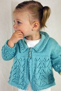 heart-lace-baby-cardigan-free-knit-pattern