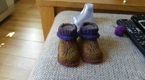Bootees knit pattern video tutorial