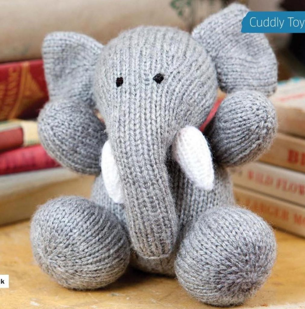 Toy elephant knitting pattern