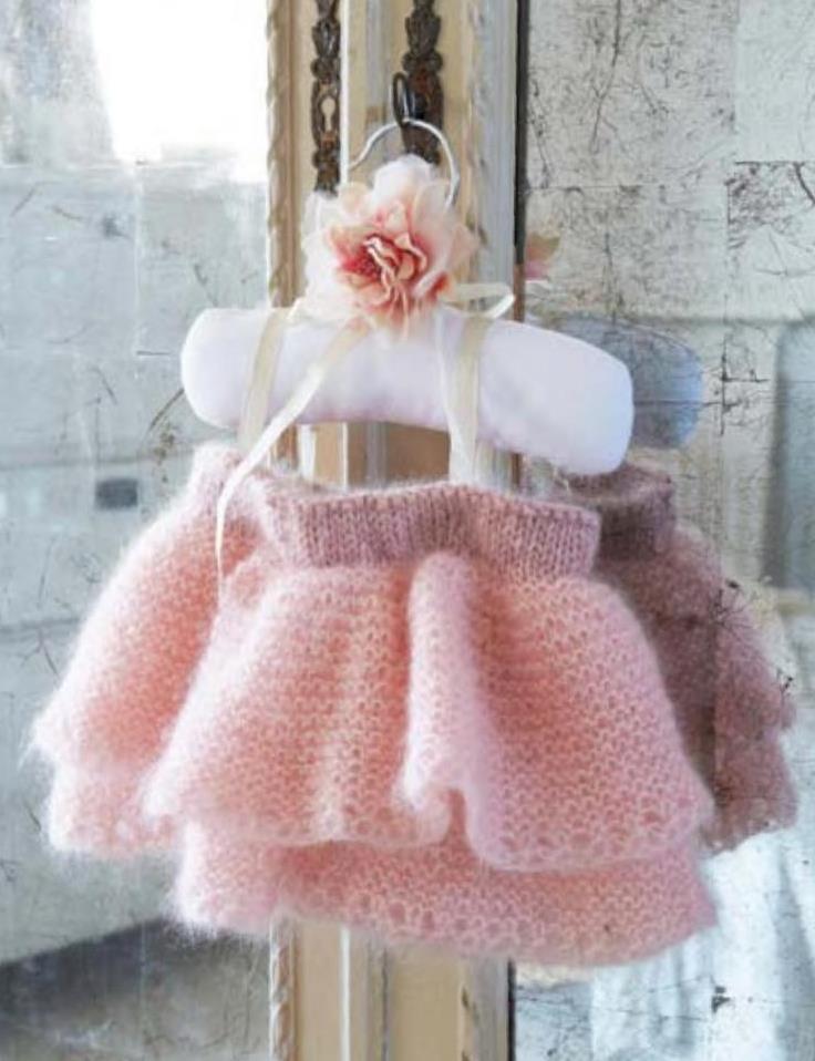 Baby tutu knitting pattern