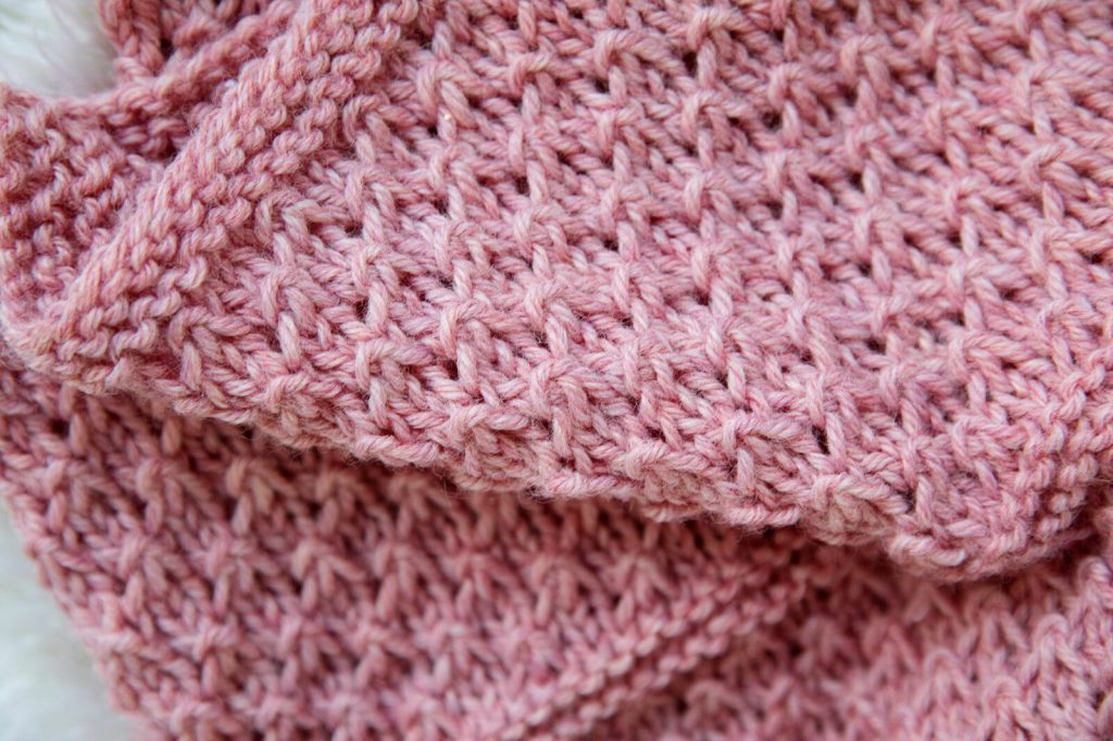 Girl-Baby-Blanket-Knitting-Pattern 4 row repeat